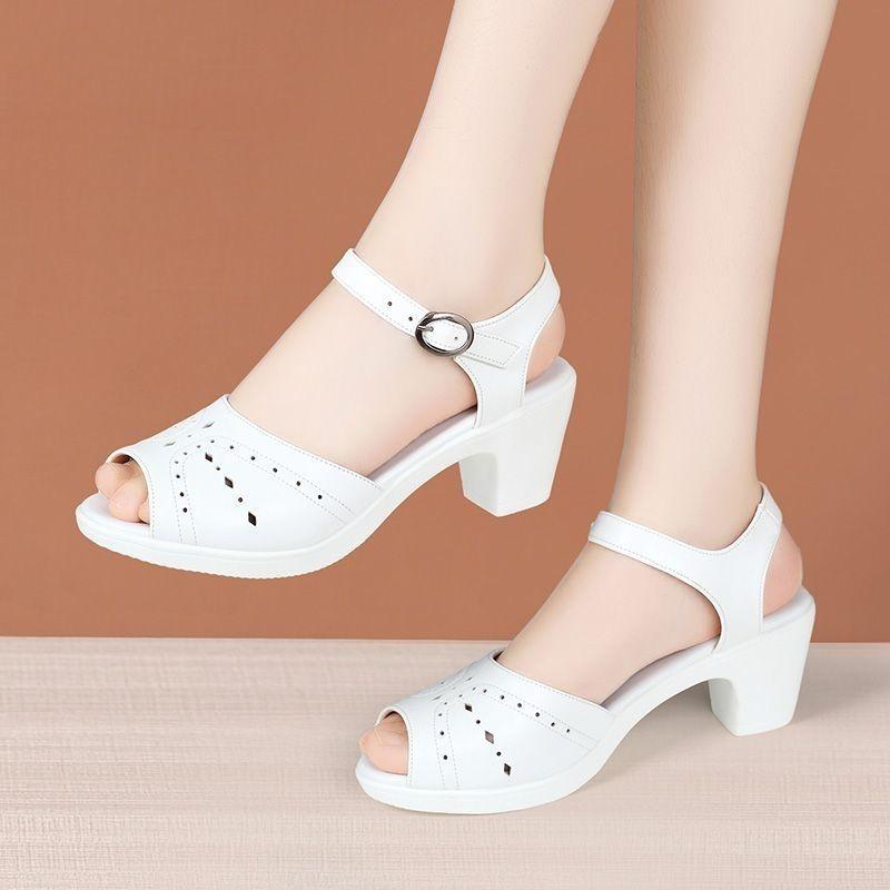 

Босоножки на среднем каблуке с открытым носком, женские летние сандалии нового стиля, больших размеров, модные сандалии с открытым носком 40