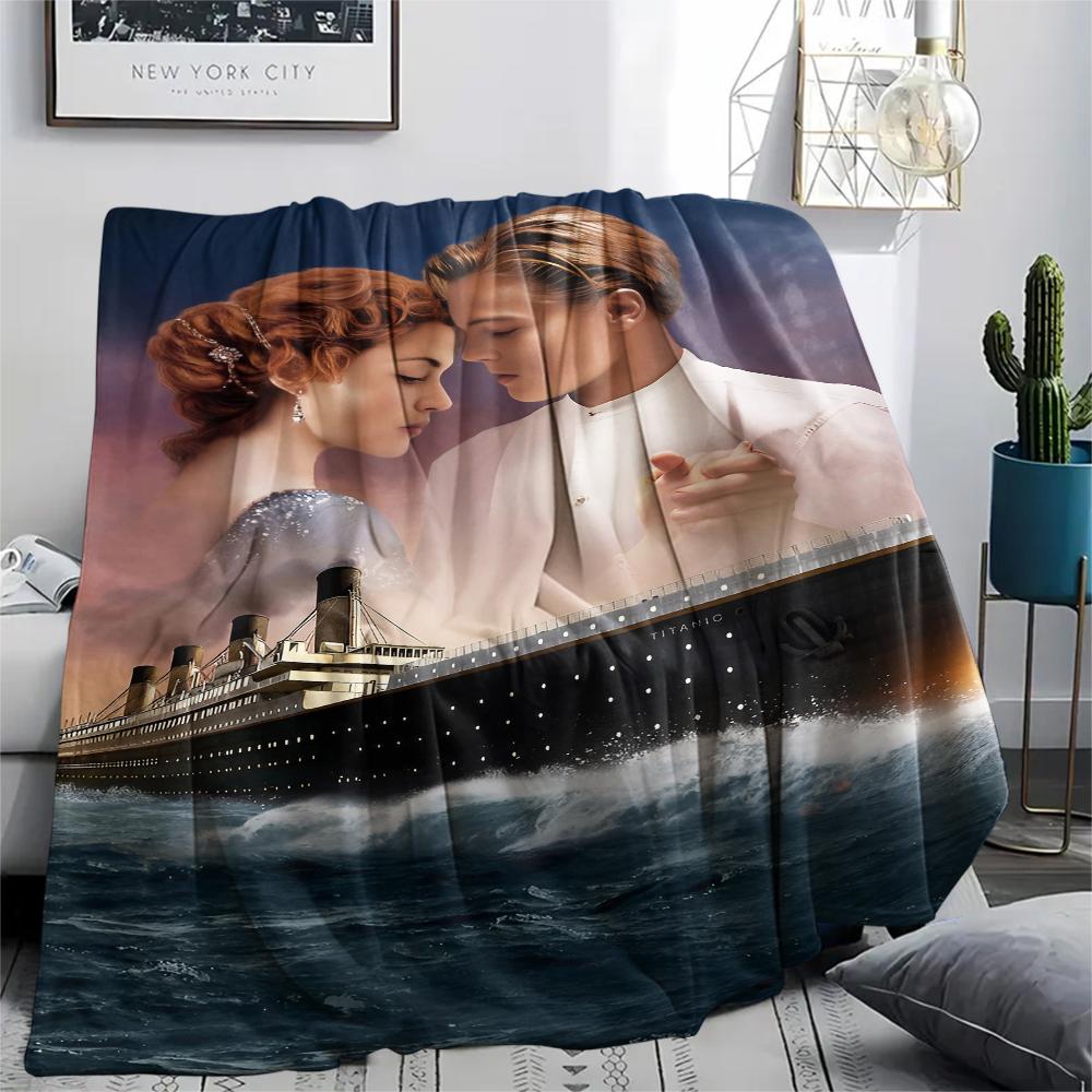 1PC Titanic Print Flannel Blanket, High quality All Seasons, Home Decor, Warmth and Comfort, Perfect for Christmas Gifts