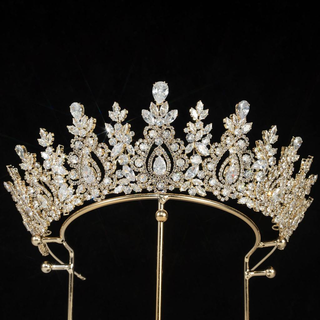 Hot Sale Yiwu Market Bridal Crown Zircon Diamond Hair Accessories Wreaths & Tiaras for Wedding Bride & Girl Direct from China
