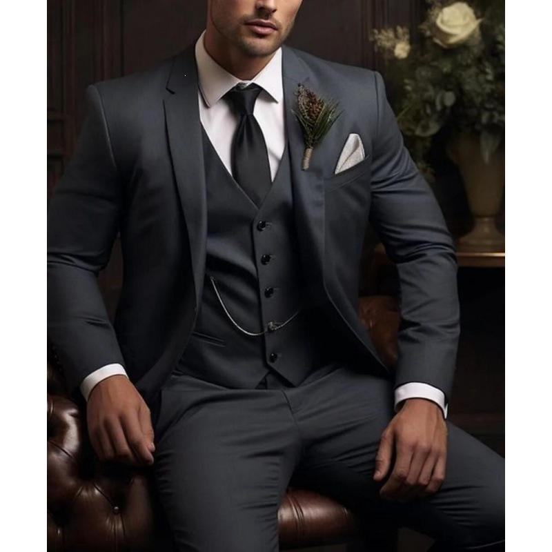 Men`s Stylish Three-Piece Solid Color Suit