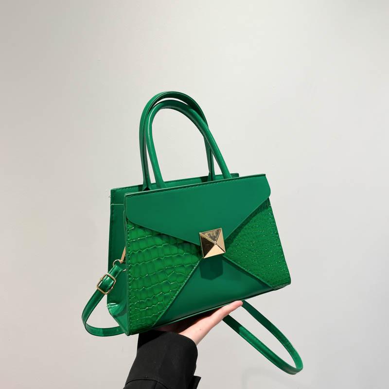 New Solid Color Crocodile Pattern Autumn Casual Fashion Splicing Large Capacity Shoulder Crossbody Handbag