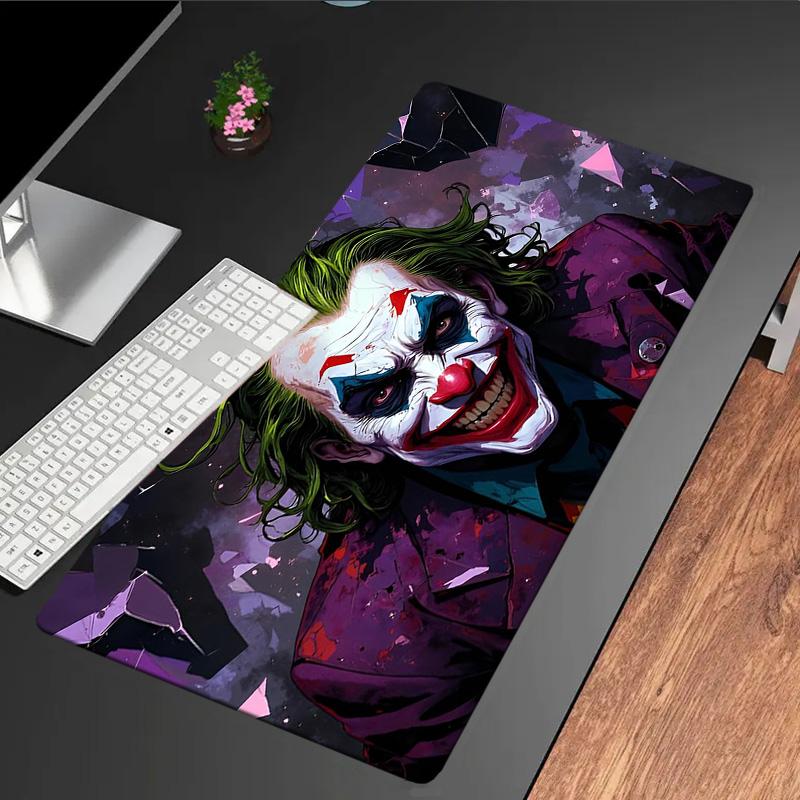 Clown Mouse Pad, Rubber Base, Mouse Pad for Gamers and Office Use, Gaming Desk , Easy To Clean Mat Office Fan Gifts