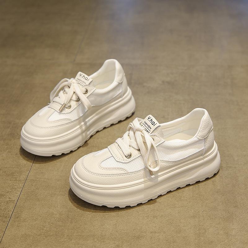 Internet celebrity leather thick-soled breathable little white shoes women's summer new 2025 versatile comfortable soft-soled sports and leisure shoes