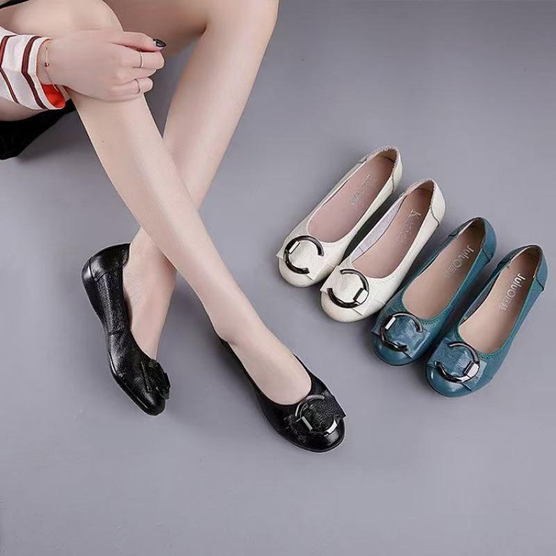 New casual flat-soled soft leather single shoes women's soft-soled non-slip comfortable leather shoes women's shoes driving dancing shoes mother shoes
