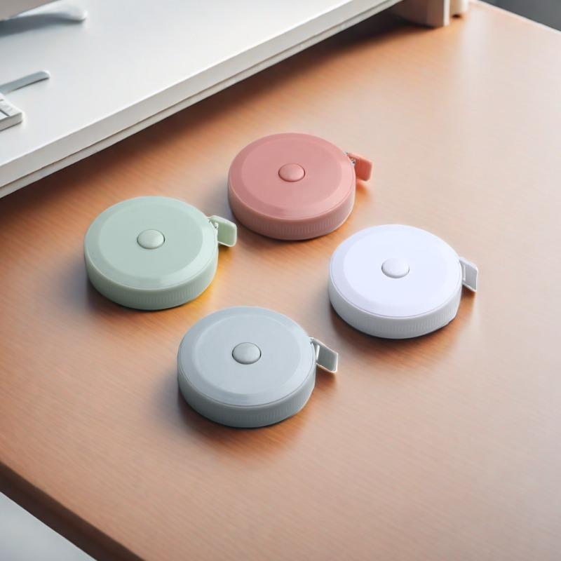 

1 шт. пластиковая рулетка, измерительная рулетка для одежды, милая мини-мягкая рулетка, автоматически выдвижная, измерительные ленты 1pc белый