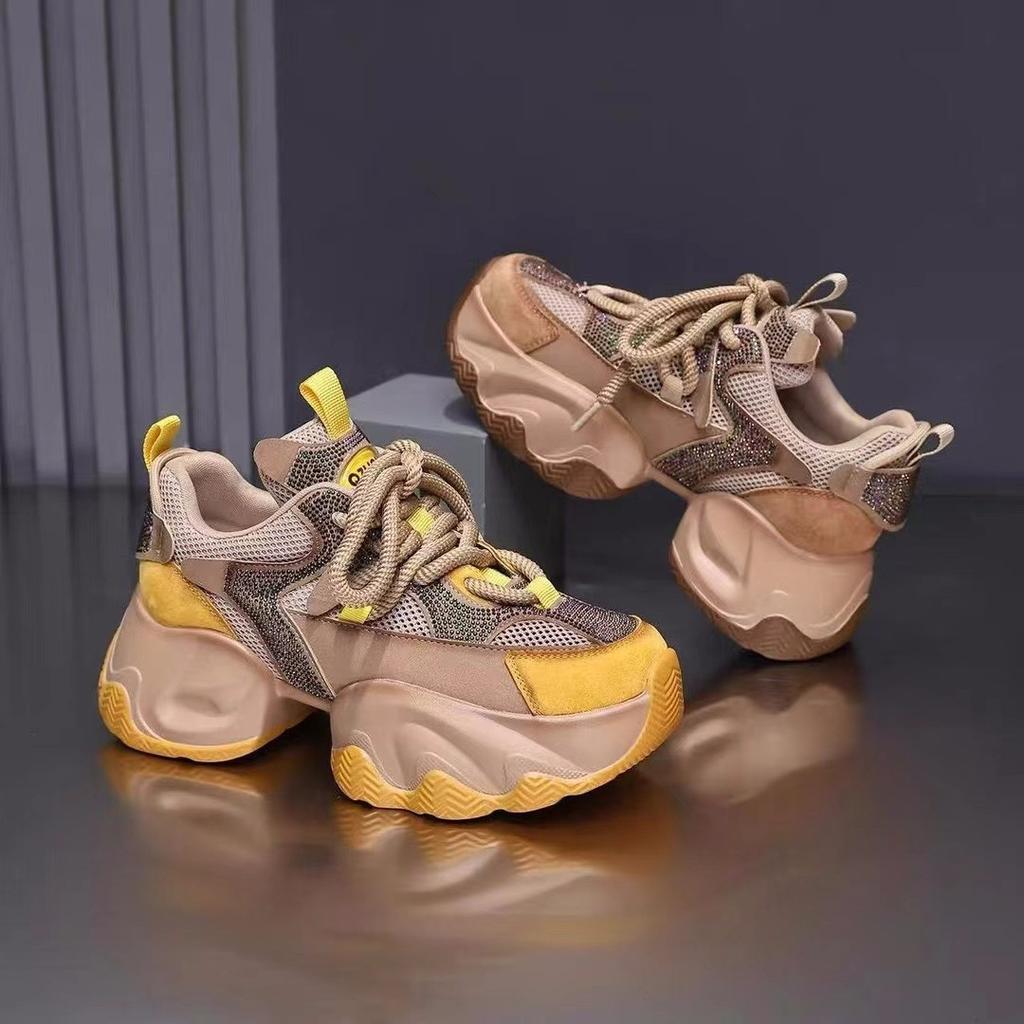 Modne buty sportowe i rekreacyjne na grubej podeszwie, zwiększające wzrost, sznurowane, wszechstronne