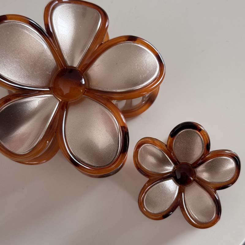 Vintage Brown Color Flower Grab Clips For Women Elegant Acrylic Shark Clip Hair Claws Barrettes Lady Party Hair Pins Accessories