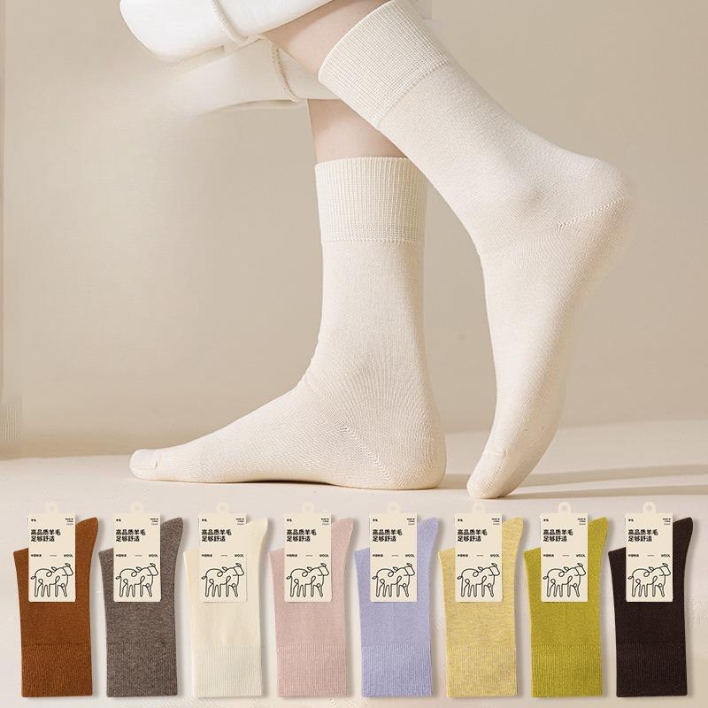 

Autumn and Winter Socks: Women s Mid-calf Wool Socks, Antibacterial, Heat-retaining and Warm, Thick Winter Long Calf Socks for Women, Pile Socks 1 pair фіолетовий