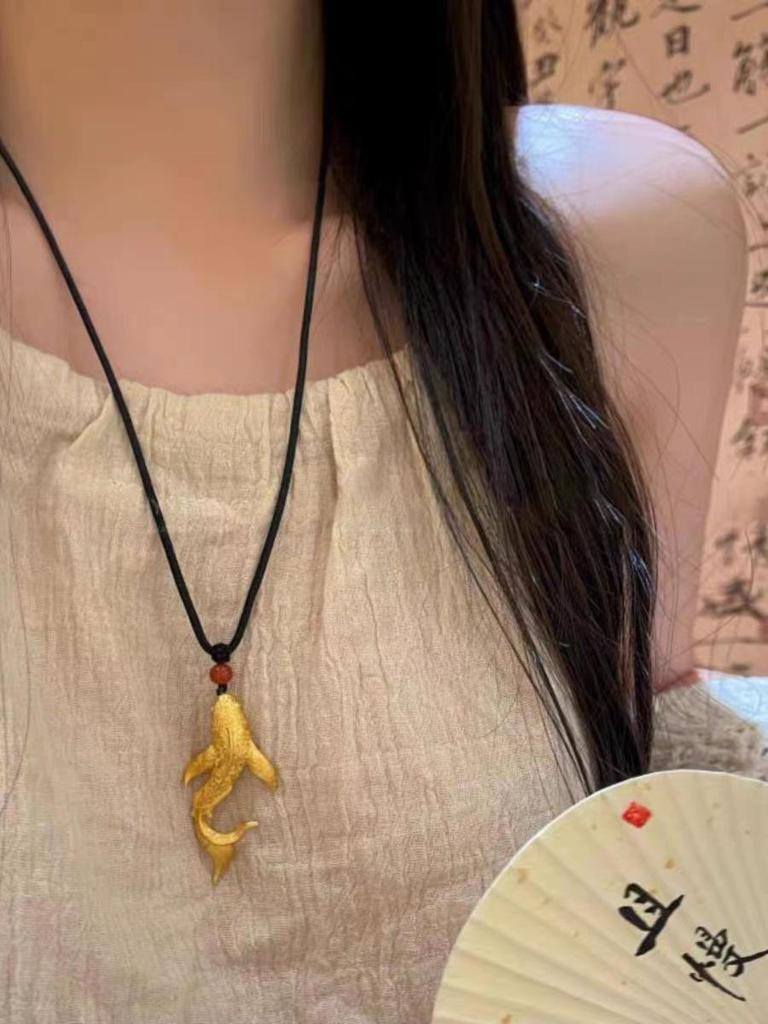 Ancient Style Vietnam Sand Gold Koi Necklace with Carved Begonia Pendant