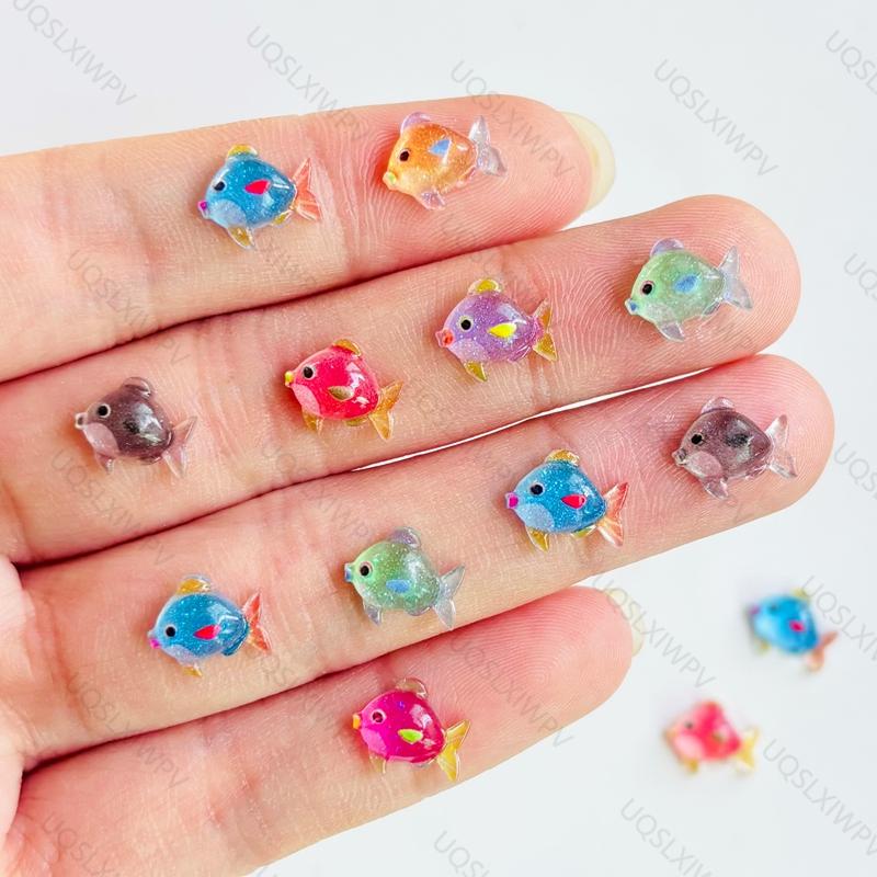 55 Stück Cartoon Harz Mini Bunte Kleine Fische Strass 3D Dekoration DIY Herstellung Geeignet Für Nagelkunst Und Schmuck A151