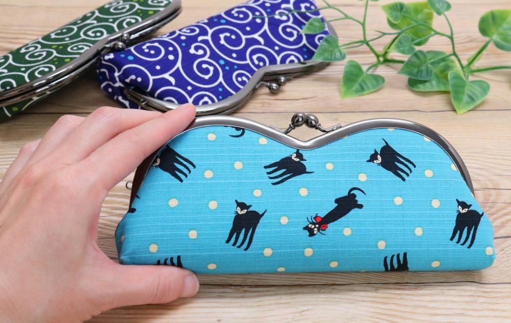 Kyosuke Glasses Clasp Cat Case, Purse, M-Shaped, Yumeji/Black