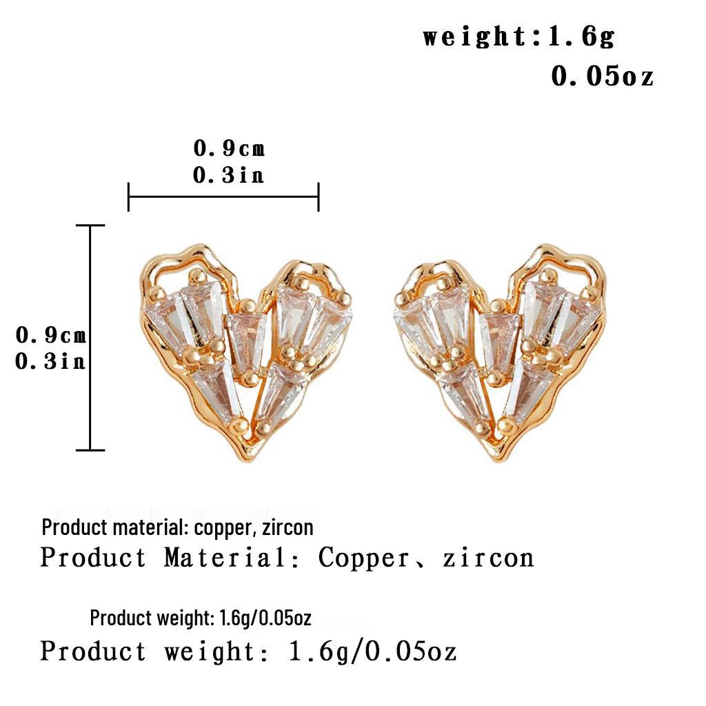 

Stylish Silver Needle Cubic Zirconia Heart Stud Earrings - Elegant and Versatile Design for Women.