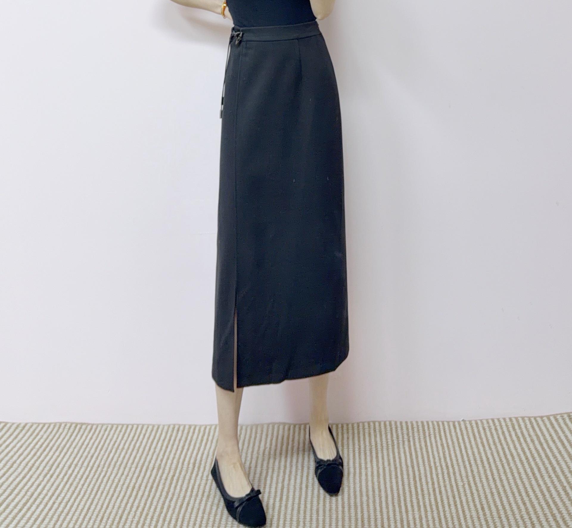 

2026 Spring/Autumn Petite High Waist A-line Skirt - Solid Color, Slimming Design L (108-118 jin) чёрный