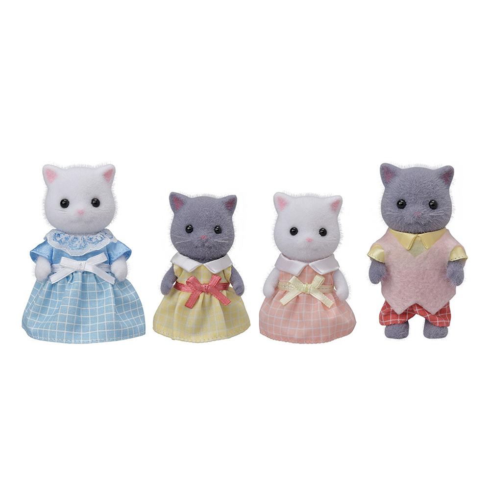 

Sylvanian Families 5455 Persian Cat Family Figures by Toytron