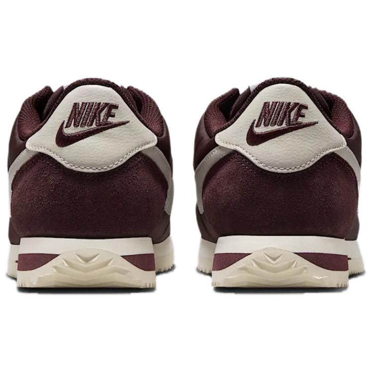 Nike Textilní boty Cortez Burgundy Crush/Sail Dámské tenisky Červené DZ2795-605