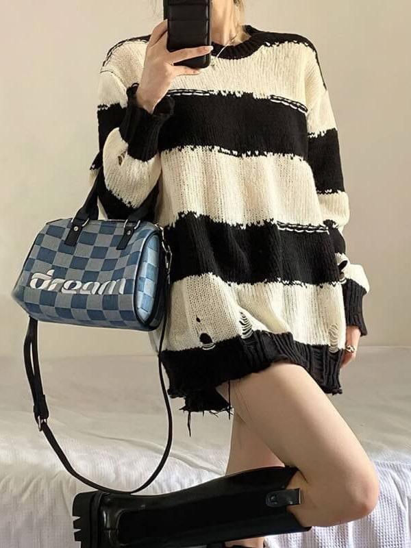 Korean Style Striped Tassel Knit Sweater - Loose Fit, Slimming, High-End Feel Pullover for Women (Autumn/Winter)