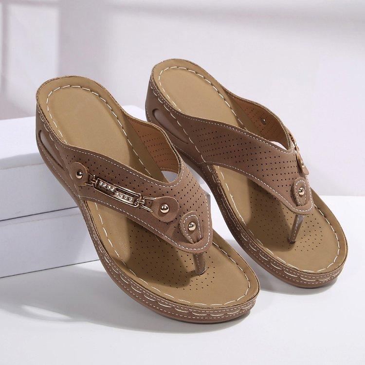2025 Summer New Toe Sandals Women's Round Head Hollow Metal Buckle Heel Wear Solid Color Beach Flip-flops