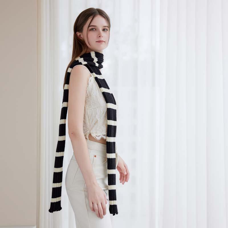 Winter New High-end Scarf Women's Winter Ruffle Edge Striped Knitted Scarf Retro Literary Neck