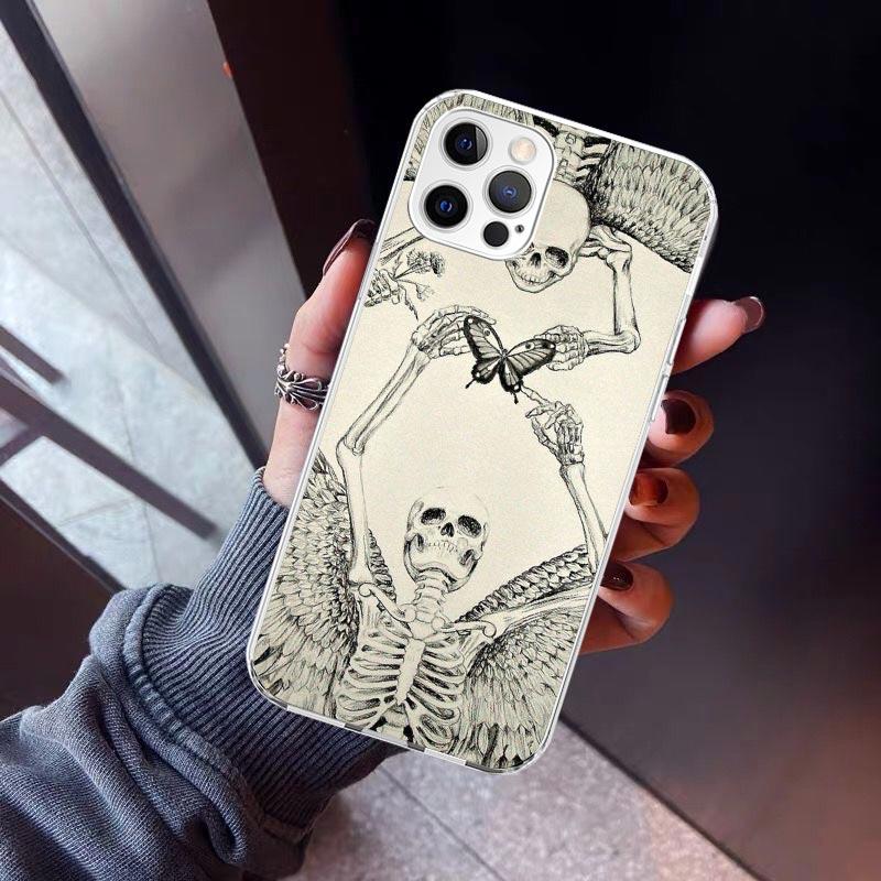 

Retro Skull Butterfly Phone Case For iPhone 17 Air 11 13 Mini 14 15 Plus 16 12 Pro Max 16E SE 7 8 Pattern Soft TPU Back Cover 1 iPhone 17