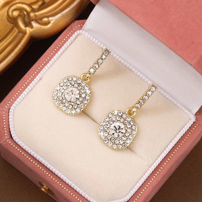 S925 Silver Needle Diamond Geometric Earrings - Trendy & Luxurious