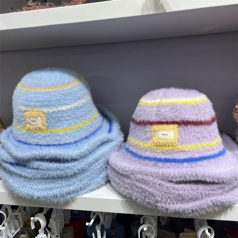 

Autumn and winter imitation mink striped knitted wide-brimmed bucket hat for men and women, small fresh college style warm basin hat M（56-58cm） фіолетовий