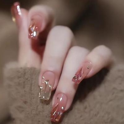 24 Stück tragbare Nägel, Sommermaniküre, sanftes Temperament, Flammengebrochener Diamant, Maniküre mit künstlichen Nägeln, kurze Ballettnägel