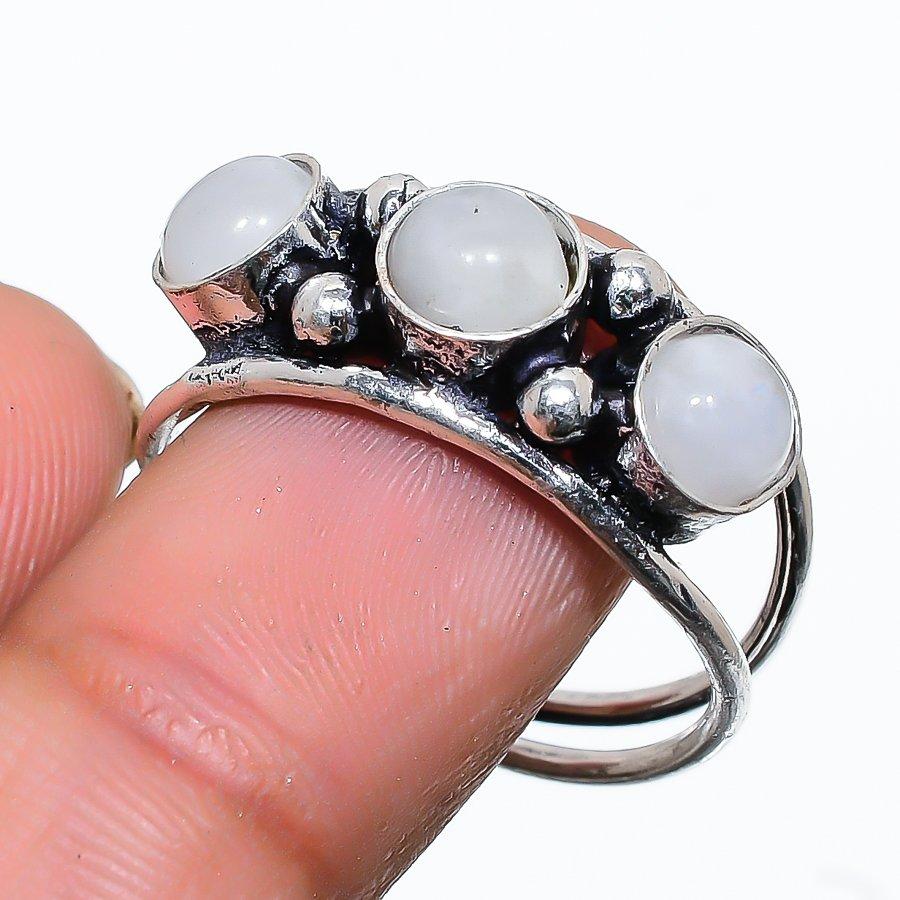 

Natural Rainbow Moonstone Handmade 925 Sterling Silver Ring Size 10 F3p14