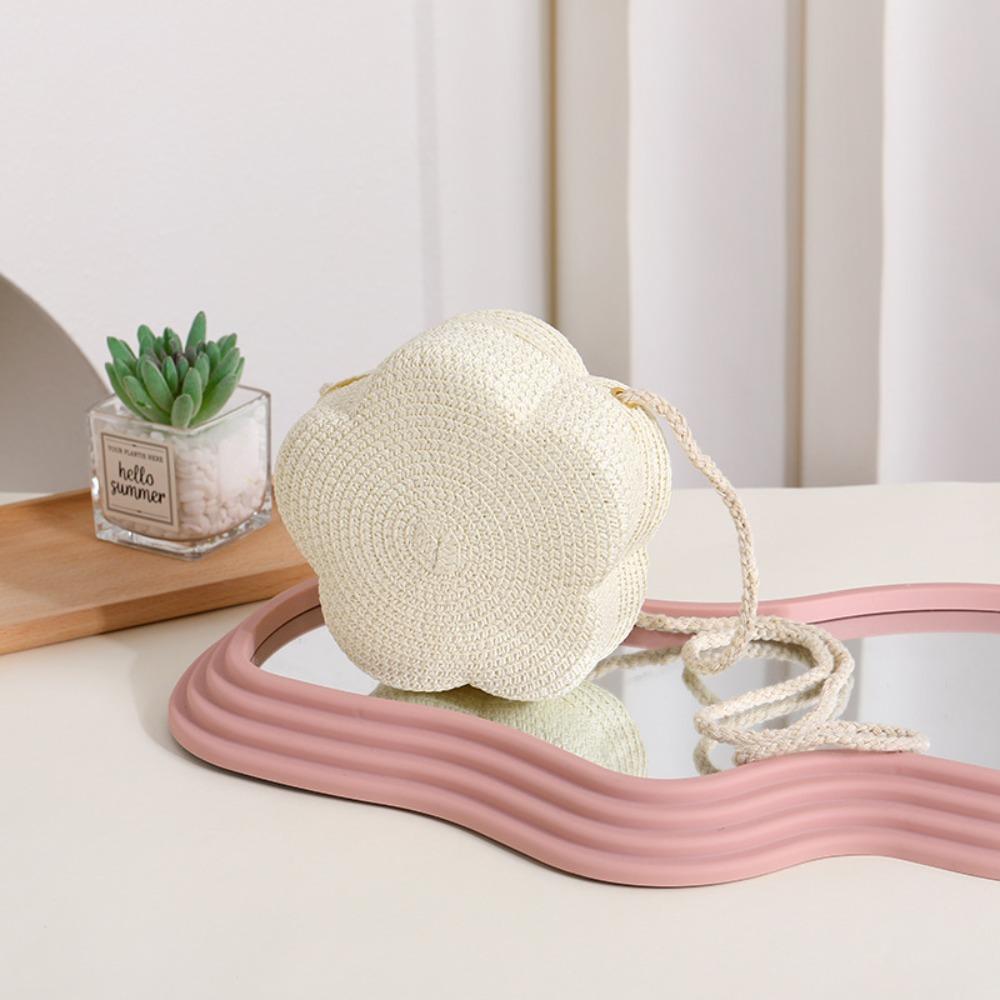 Kawaii Straw Small Shoulder Bag Flower Shape Woven Crossbody Bag Fairy Beach Straw Bag  Summer