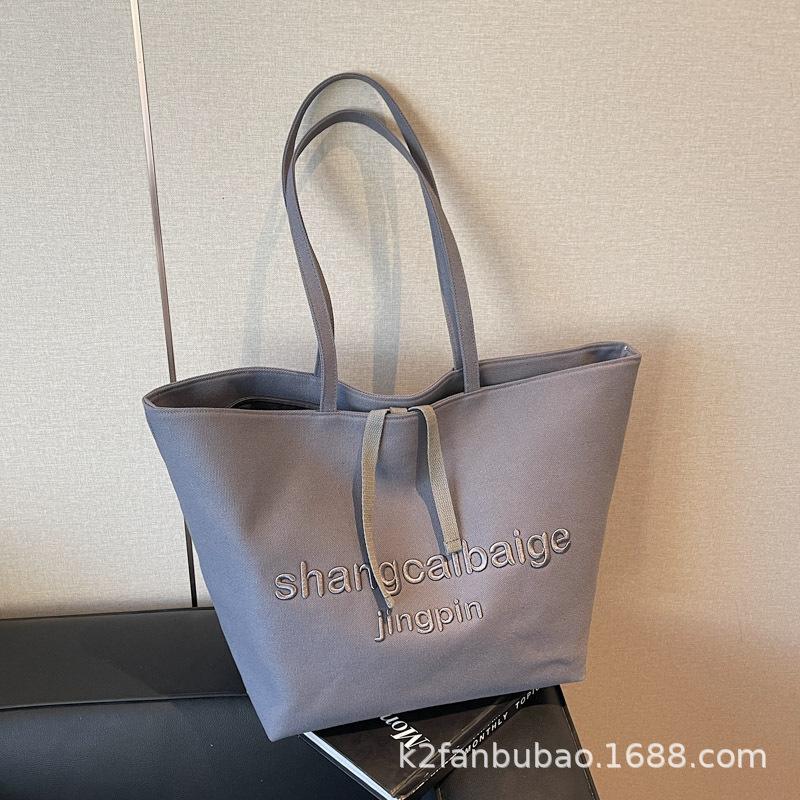 Large-capacity Bag Casual and Versatile Single-shoulder Bag Niche Canvas Class and Commuting Tote Bag