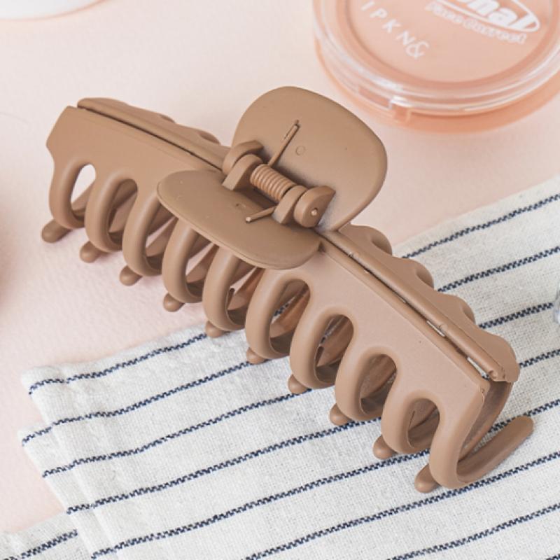 Daiso Matte Clip Brown