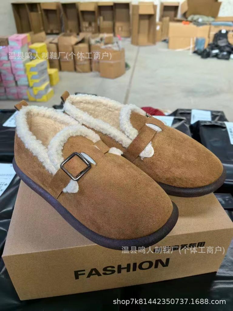 Women's New Versatile Boken Schoolgirl Shoes Are a Pair of Soft-soled Non-slip Warm Women's Shoes