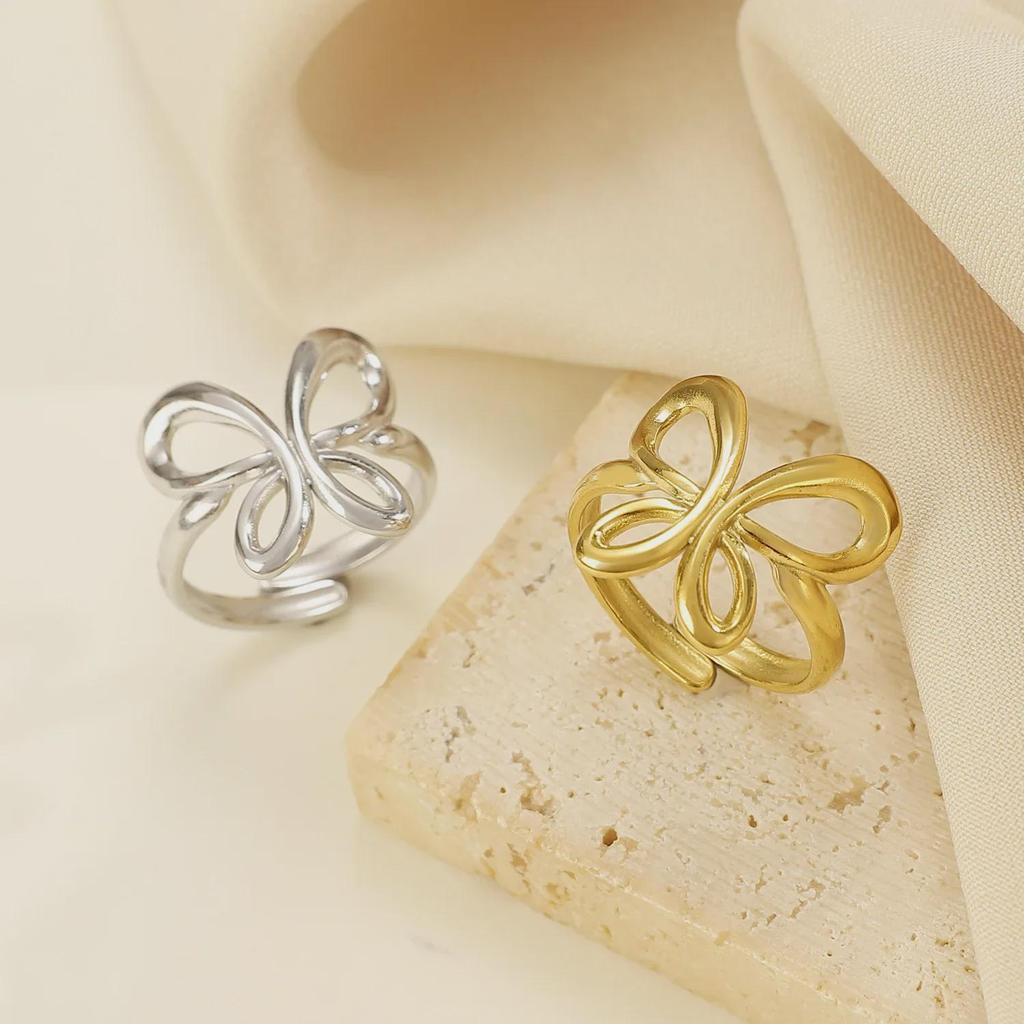 "Stainless Steel Butterfly Open Ring: European & American Light Luxury Style"