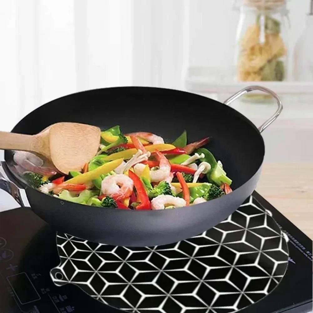 Kitchen Accessories  Silicone Induction Cooktop Mat Fireproof Protection Induction Baking Plate Protector Table Decoration