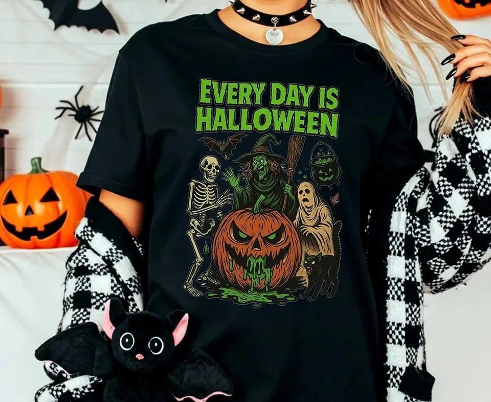 Футболка «Каждый день — Хэллоуин», Винтажная футболка с тыквой, ведьмой и привидениями L