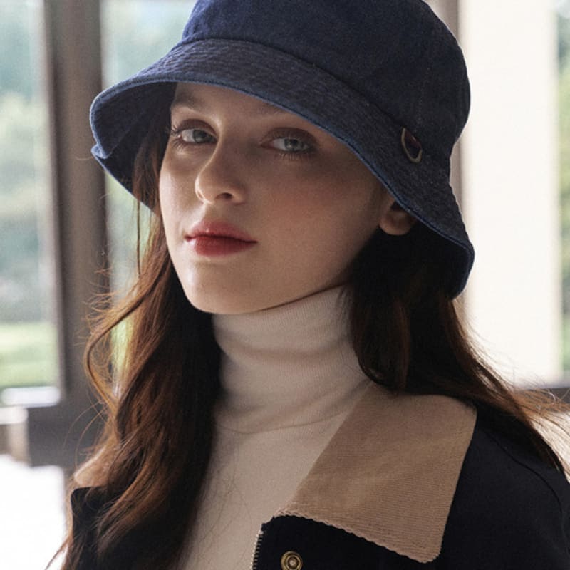 

БЕЛЫЕ ПЕСКИ Фиолетовая этикетка Kuroki Выстиранный деним Панама Харриет DENIM_Free