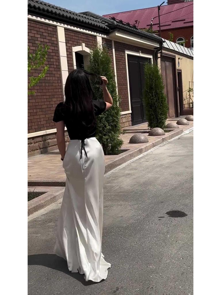 Frühling 2024 Schwarz & Weiß Satin Slim Fit Puffärmelkleid