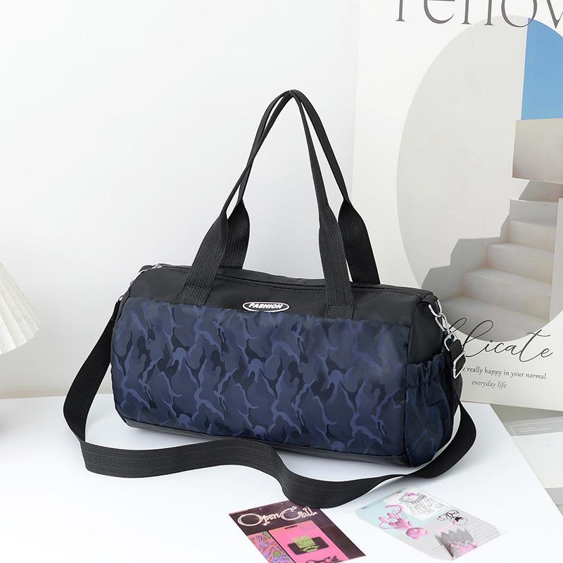 Large capacity fashion travel bag 2025 autumn new nylon cloth multi-pocket printing shoulder crossbody portable tote bag