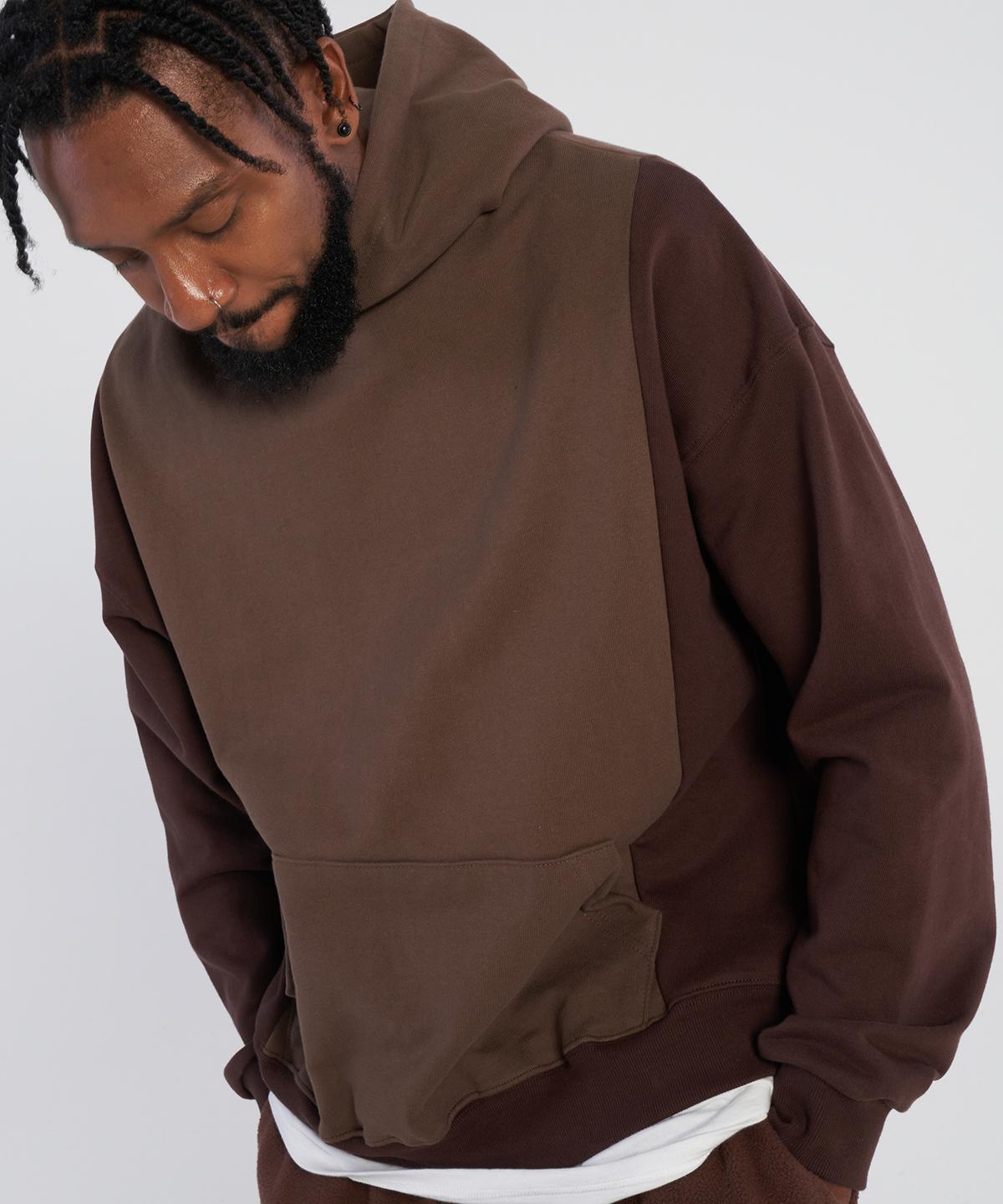 Tener Center Incision Oversized Fit Hoodie_Brwon Brown/F