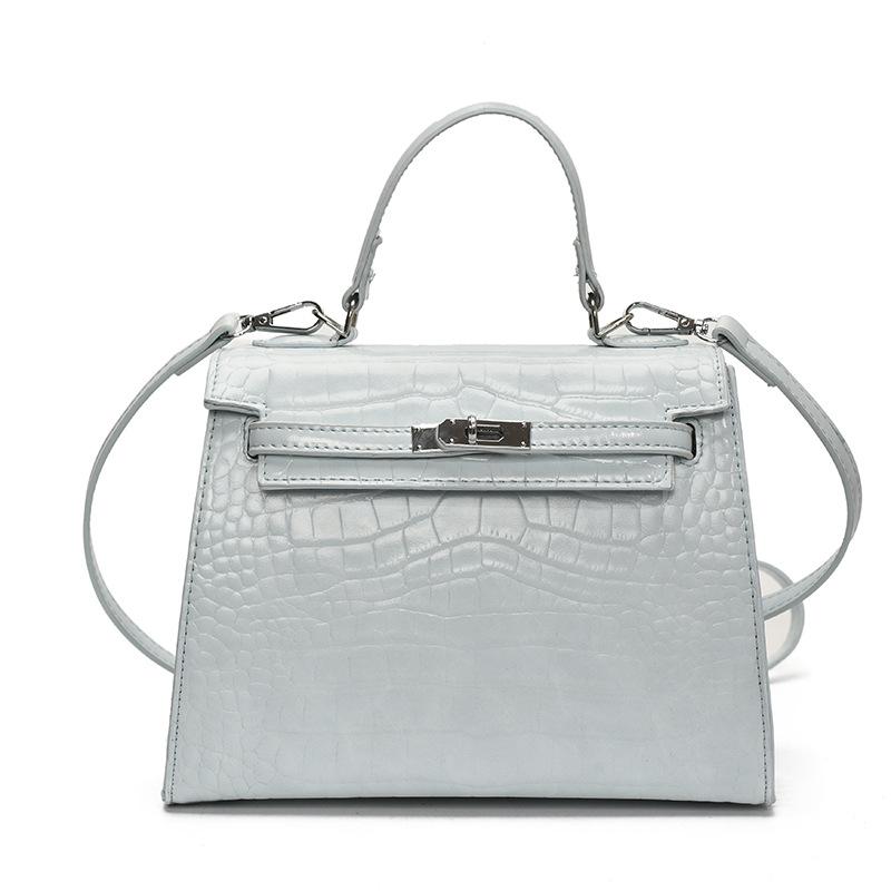 Niche Crocodile Pattern Handbag Bag Women's New Retro Versatile Shoulder Bucket Bag Casual Messenger Bag