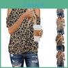 Elegante T-shirt da Donna con Stampa Leopardata e Design Cold Shoulder Perfetta per l'Estate