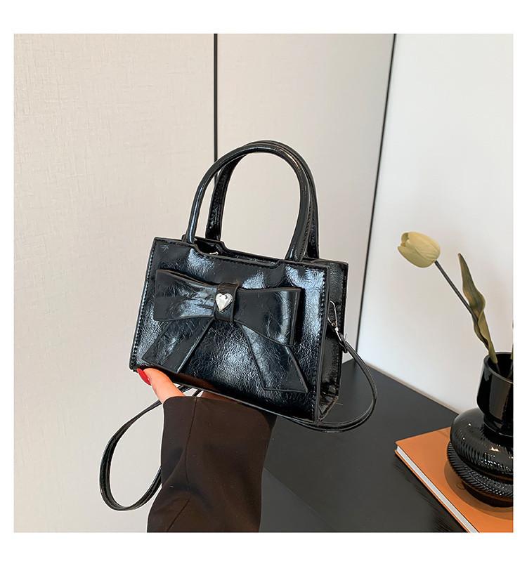 Stylish 2024 New Sweet Butterfly Knot Commute Single Shoulder Crossbody Handbag