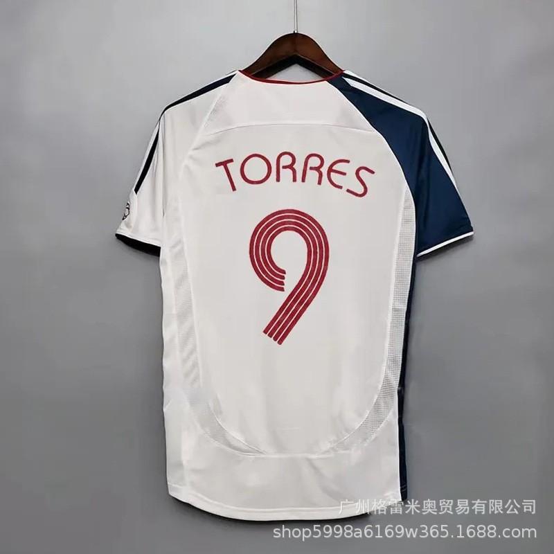 Klíčový hráč č.. 9 Torres F. Dres TORRES 9 04-05 Atletico Madrid 05-11 Liver P. LFC1415AC