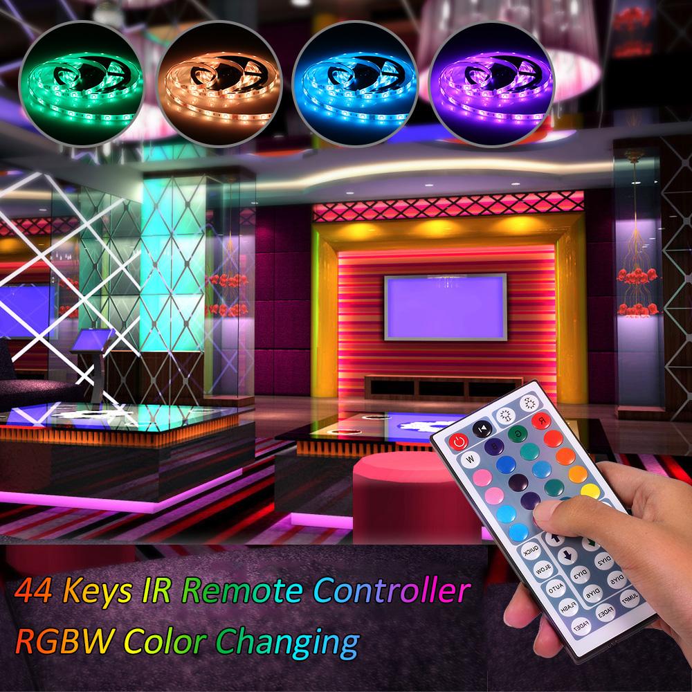 Tomshine 2x5m 300leds RGB pásová světla sada se 44 klíči IR dálkový ovladač Stmívatelné barvy