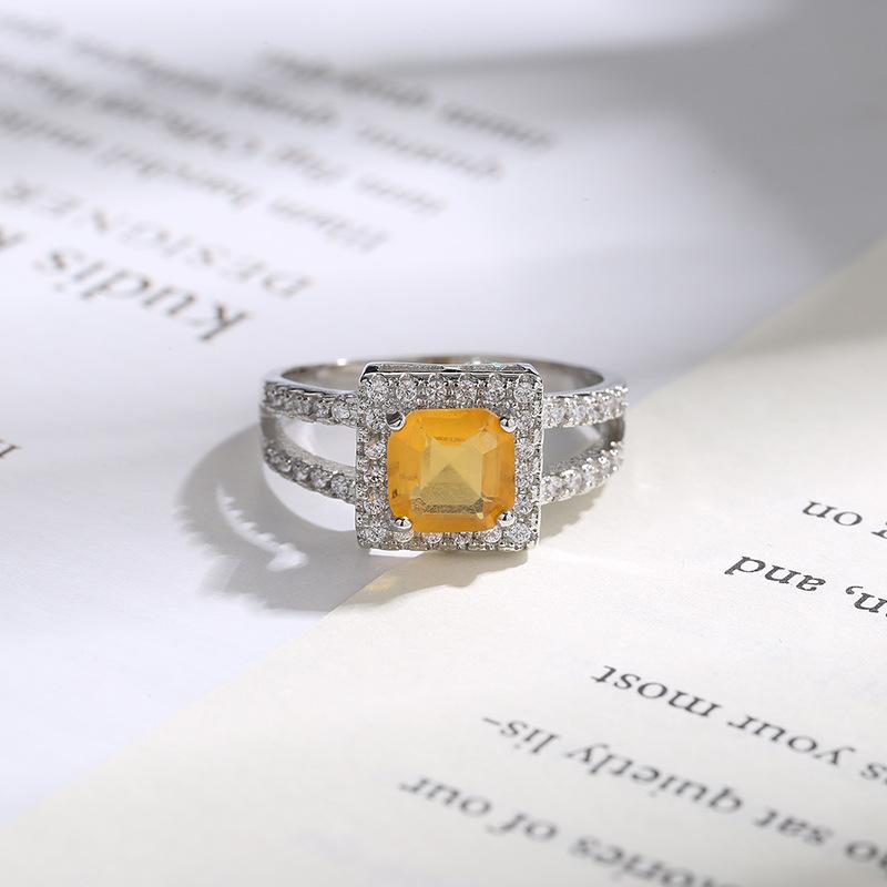 New Candy Zircon Fashion Ring: Elegant European & American Style for Women