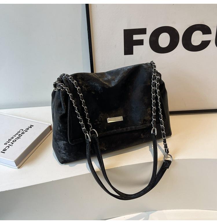Large-capacity bag women's spring and summer new fashion niche women's bag texture chain shoulder bag crossbody tote bag