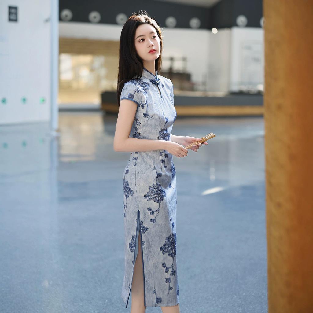 Retro Republic of China style improved old Shanghai composite lace new Chinese cheongsam 1011 new young girl looking thin