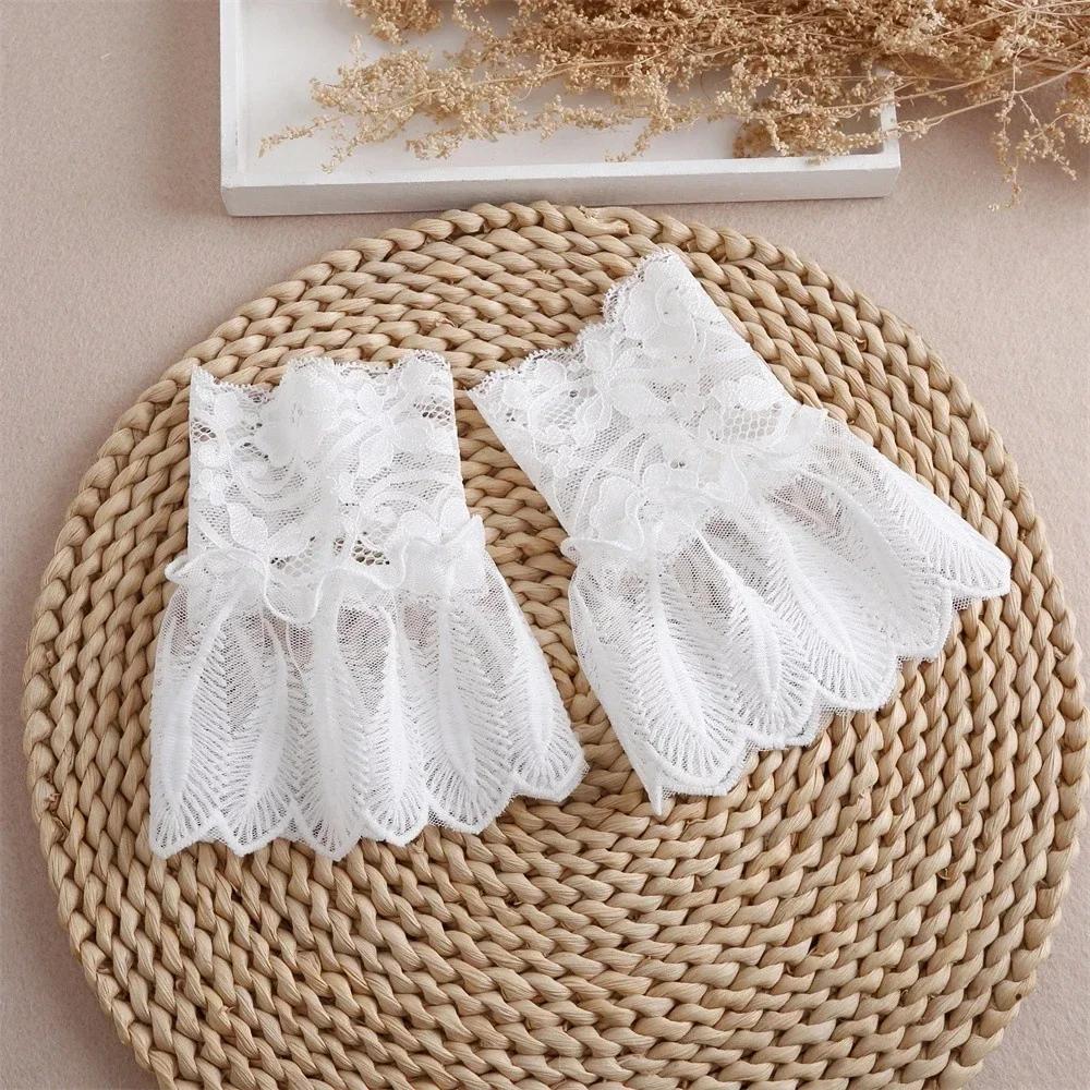Women Detachable Sleeve Fake Cuffs Female Lace Thin Pleated Flare Sleeve False Cuffs Ruffles Wristband Decorative Accessory
