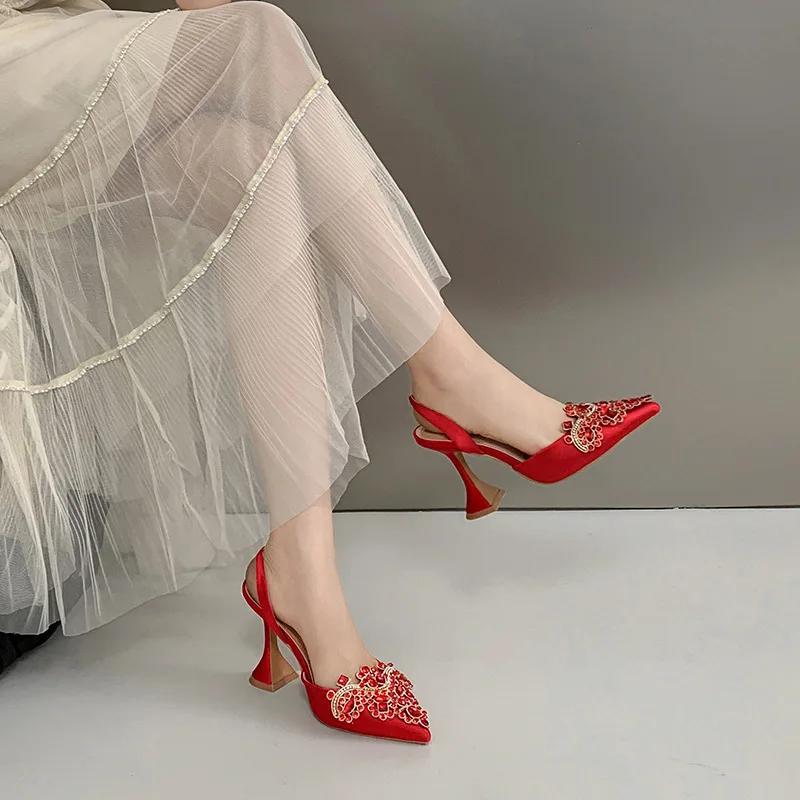 Fashion Strange Style Pointed Toe High Heels Mules Sandals Summer Fashion Crystal Rhinestone Party Wedding Banquet Shoes Pumps
