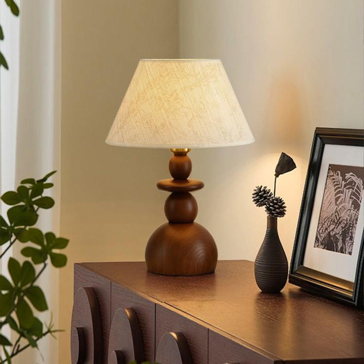 French Mid-Century Style Wabi-Sabi Wooden Bedside Table Lamp - Retro Designer Bedroom/Study Atmosphere Light