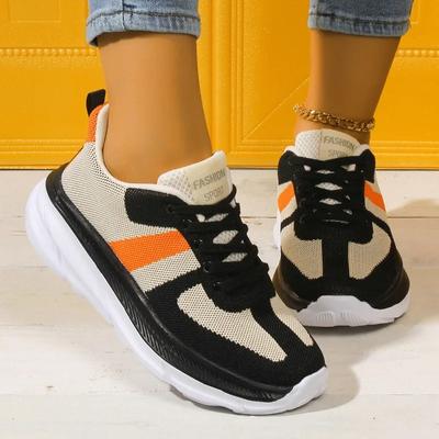 Mode Chaussures pour femmes 2024 Vente chaude Lacets Chaussures vulcanisées pour femmes Printemps Automne Maille respirante Couleurs mélangées Chaussures de marche décontractées
